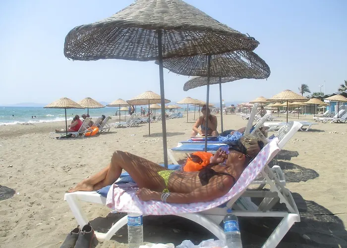 Mandarin Beach *