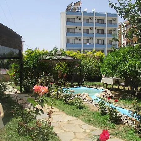 Hotel Mandarin Beach