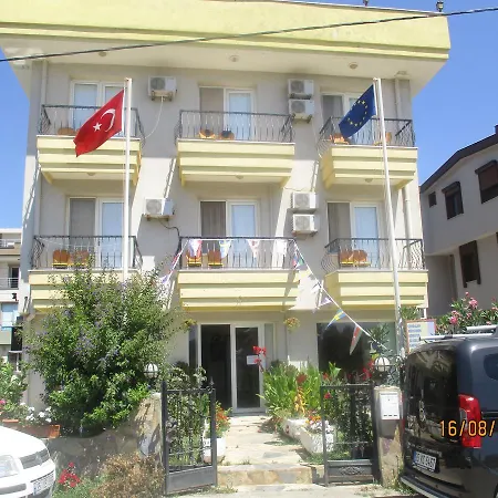 Mandarin Beach Hotel